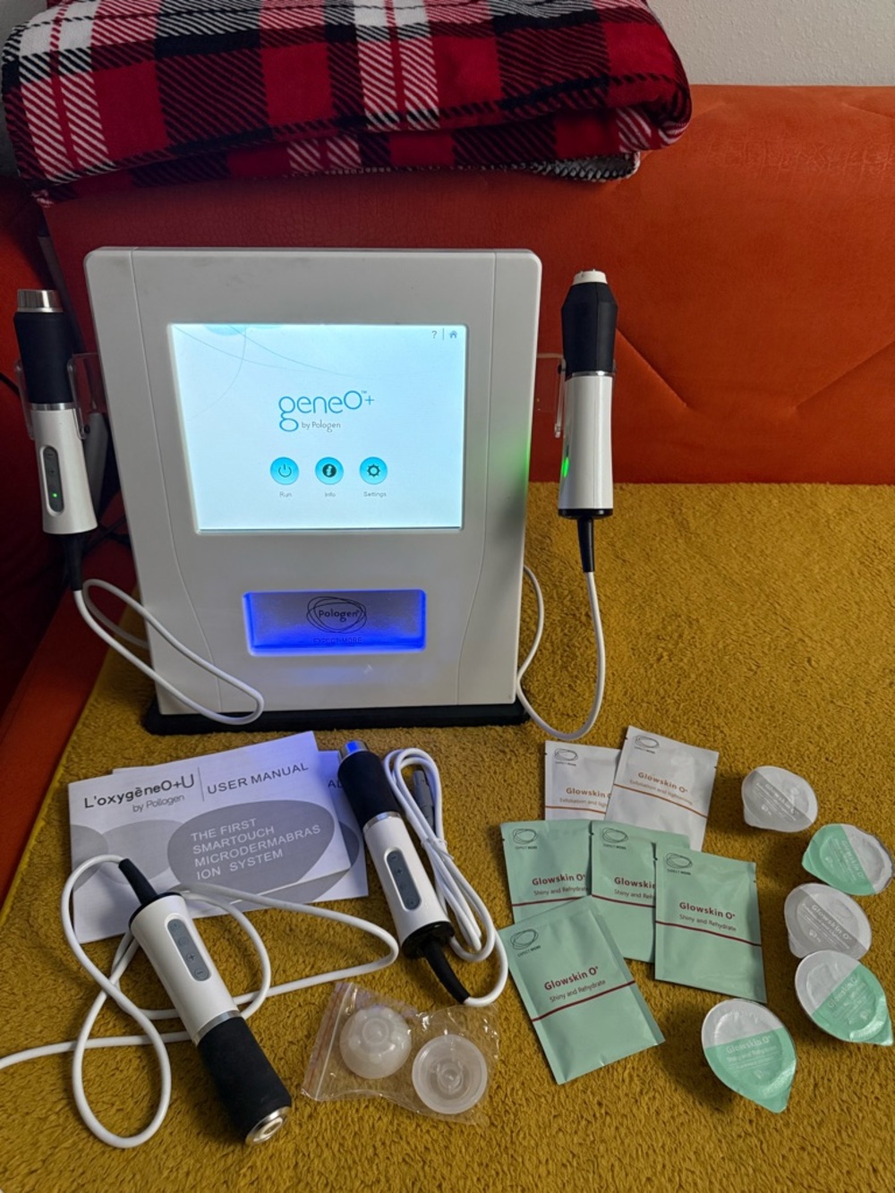 3 in1 Facial CO2 Bubble
Machine Skin
Rejuvenation Pollogen geneo